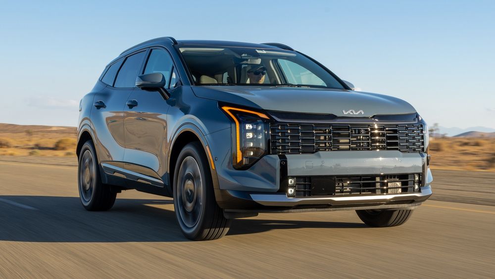 Even with middling fuel economy, the Sportage Hybrid makes a solid case for itself.