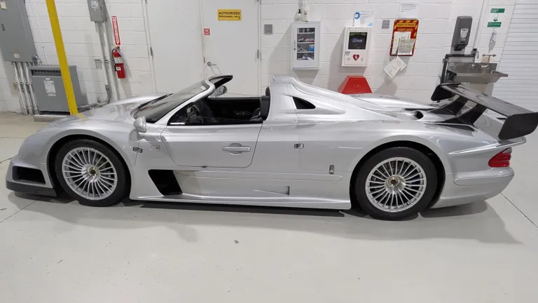 2002 Mercedes Benz CLK GTR Roadster Supercar FBI Seizure Ryan James Wedding 2