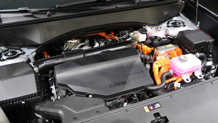 2027 telluride 10 Cool Things hybrid engine 02