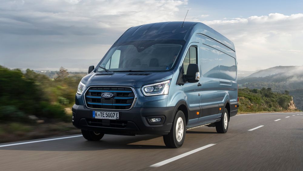 New technologies and connectivity make the 2026 Ford Transit perfect for people who are looking to get away and for those who need it to do their work.